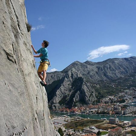 Apartman Gusar -Top Position, Close To The Center And The Beach, Fully Equipped Omis Exterior photo